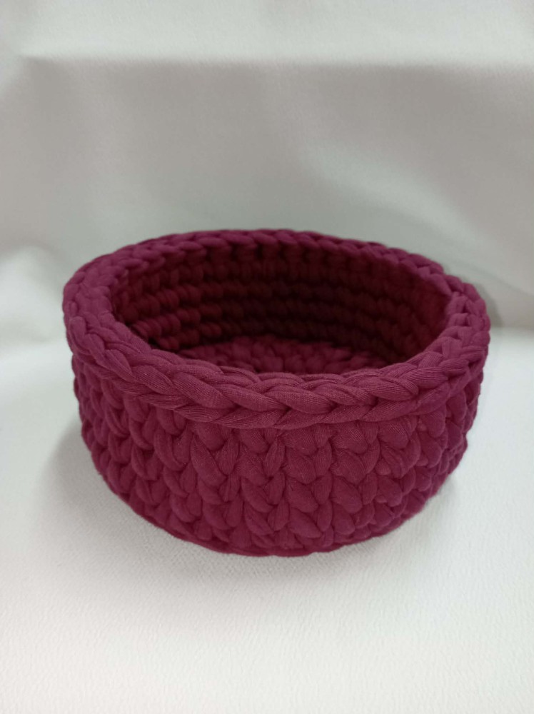 MONOCHROME KNITTED BASKET/CHOICE OF COLOR AFTER CONTACT