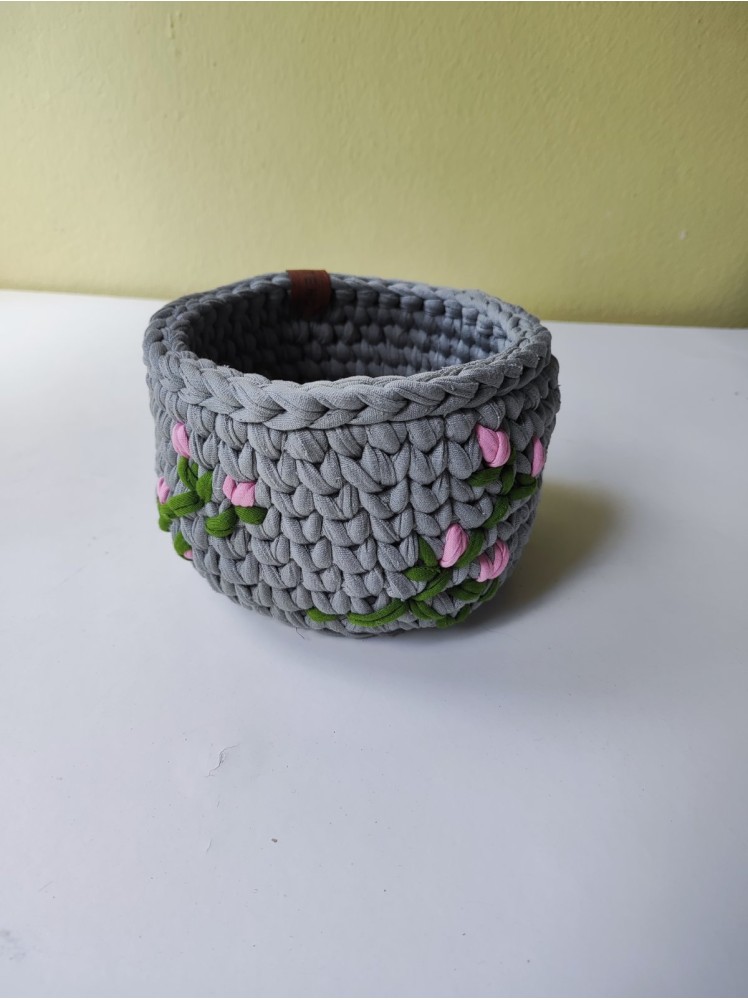 ΚΑΛΑΘΑΚΙ ΠΛΕΚΤΟ ΜΕ ΚΕΝΤΗΤΑ ΛΟΥΛΟΥΔΙΑ