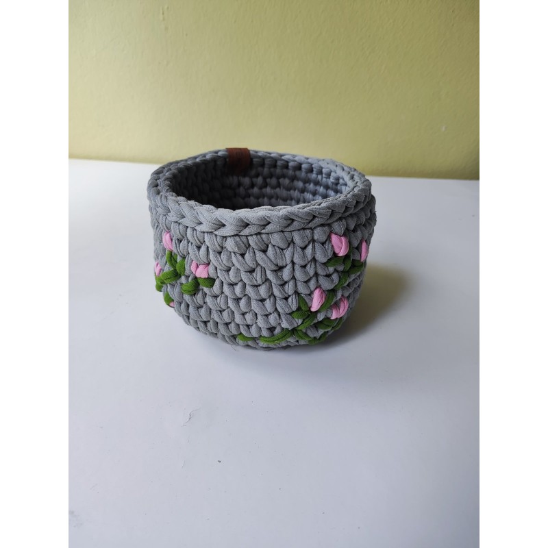 ΚΑΛΑΘΑΚΙ ΠΛΕΚΤΟ ΜΕ ΚΕΝΤΗΤΑ ΛΟΥΛΟΥΔΙΑ