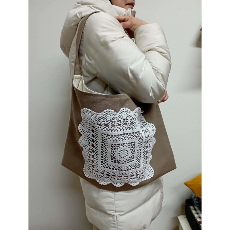 ΤΣΑΝΤΑ ΑΠΟ ΚΑΡΑΒΟΠΑΝΟ ΜΕ ΔΙΑΚΟΣΜΗΣΗ ΜΕΓΑΛΟ ΠΛΕΚΤΟ ΜΟΤΙΦ